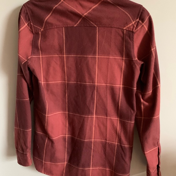 NWOT Dakine Plaid Button-up Mountain Biking shirt - Picture 3 of 3